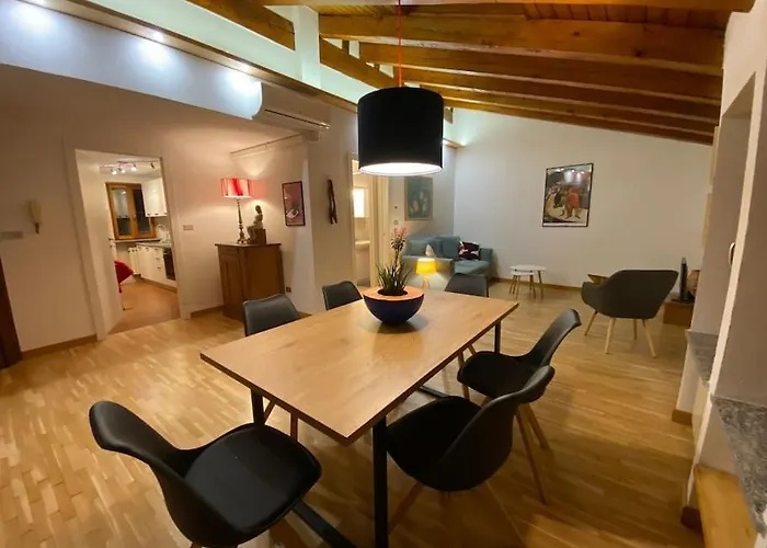 아파트 Maison De Trotte *