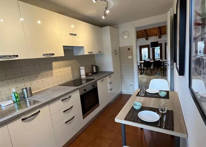 Maison De Trotte Apartment Aosta